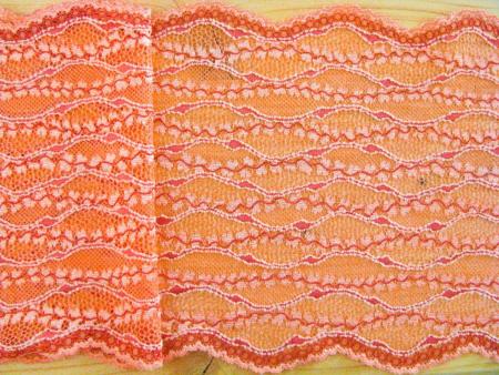 1m elastische Spitze "Waves of Terra" - 18cm
