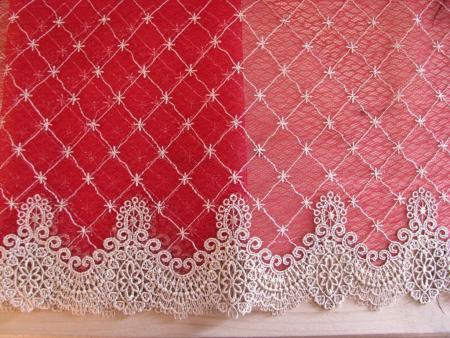 1m elastische, bestickte Edel-Spitze in mohn-rot Fb0102 - 23cm / Stickbreite 16,5cm