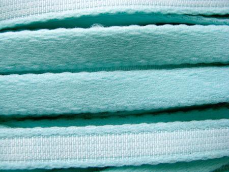 1m Bügelband in pool-blau/h. türkis-blau Fb0409 - 10mm