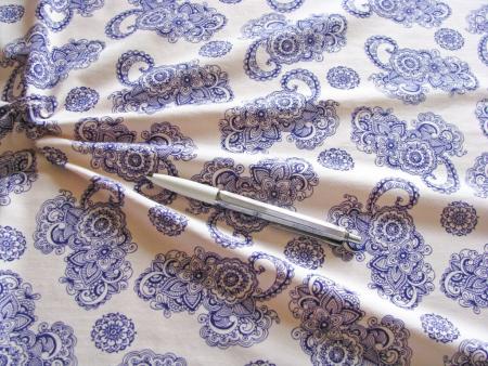 1m bi-elastischer Jersey "Flowers of Paisley" -1,55m