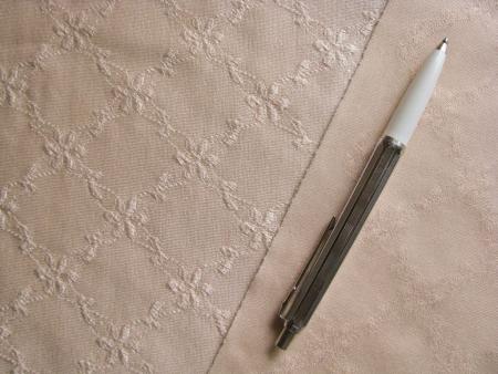 1m bi-elastische, strukturierte, feste Microfaser in nude Fb0097 - 1,95m