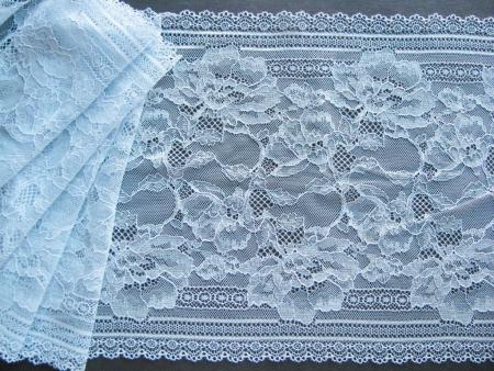 1m elastische XL-Spitze in hellblau Fb1469 -24cm