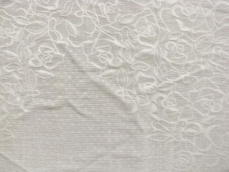 1 Coupon (1,10m x 65cm)  "Roses in ecru" mit Shapewear-Einsatz in ecru Fb1451