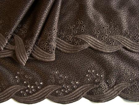 2m gegengleiche Dessous-"Lycra"-Spitze bestickt "Black Polka-Dots" - 14,5cm / Stickbreite 5,5cm