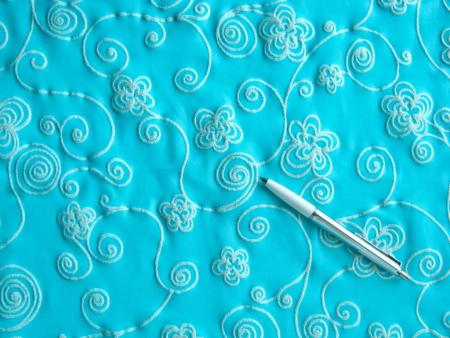 1m bi-elastische Microfaser "Glittering Flowers of Ornament" - 1,50m