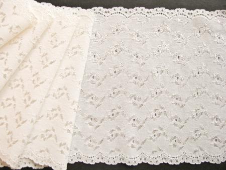 1m elastische Spitze in ecru/ein Hauch von creme Fb1451 - 15cm