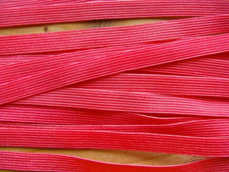 10m zarter Dekollete-Gummi in melone Fb1402 - 7mm