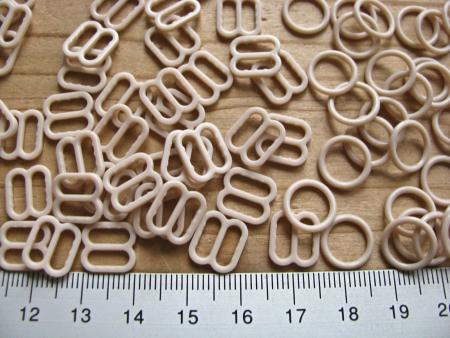 4 Schieber und 4 Ringe in bast Fb0537- 8mm