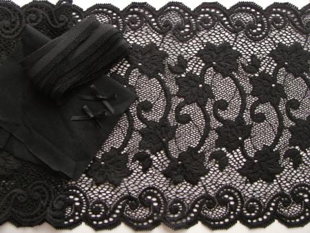 1 Pkt. Materialpaket "Black Velvet" Spitzenslip