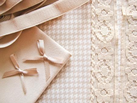 1 Pkt. Materialpaket "Houndstooth" - Slipset