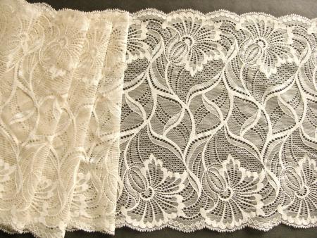 1m elastische XL-Spitze in jaune/hellem sahara-sand - 22cm