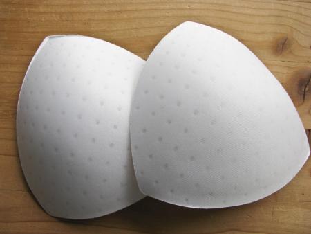 1 Paar BH-Körbchen/Schalen/Push-Up-Effekt und Lochung in rein-weiß Fb2000 - Gr.M