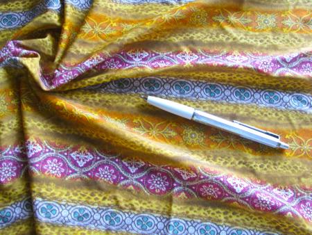 1m bi-elastische Microfaser/Lycra "Ethno-Look" - 1,50m