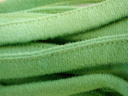 1m Bügelband in gras-grün Fb1099