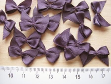 4 Schleifchen in violett Fb0046