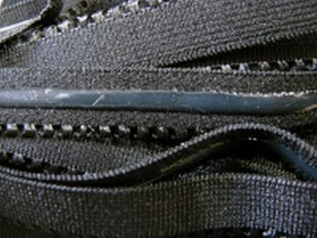 6m Unterbrustgummi/Silikon in schwarz Fb4000 - 10mm inkl. Zackenkante