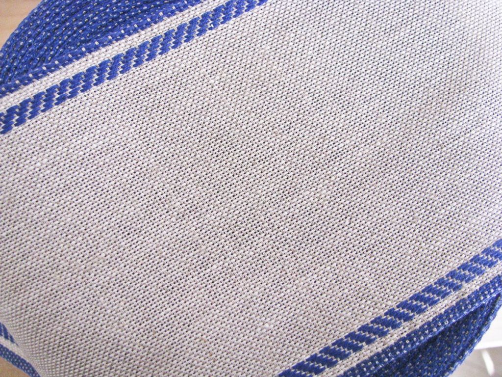 1m Stickband Leinen V+H 11-fädig Lavendel 26 cm breit 