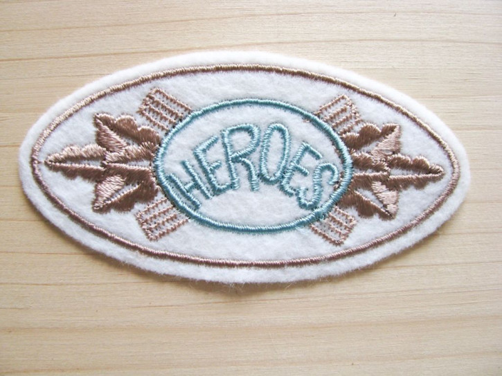 1Stk. Aufnäher "Heroes"