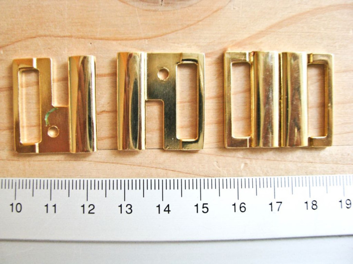 1 Paar Verschlüsse in gold (nickelfrei) - 20mm