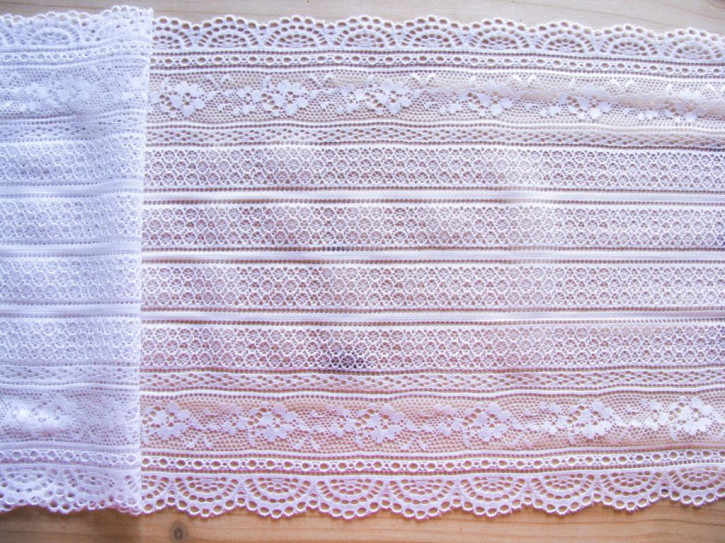 1m elastische Spitze in rein-weiß Fb2000 - 13,5cm
