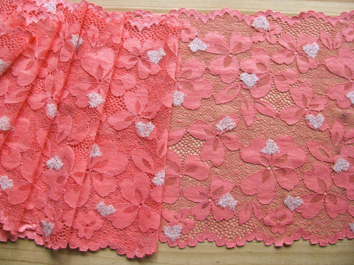 1m XL-elastische Spitze "Teddy-Heart" -22cm