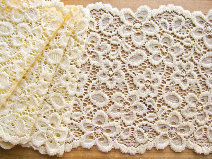 1m elastische Spitze in jasmin Fb0781-  14cm