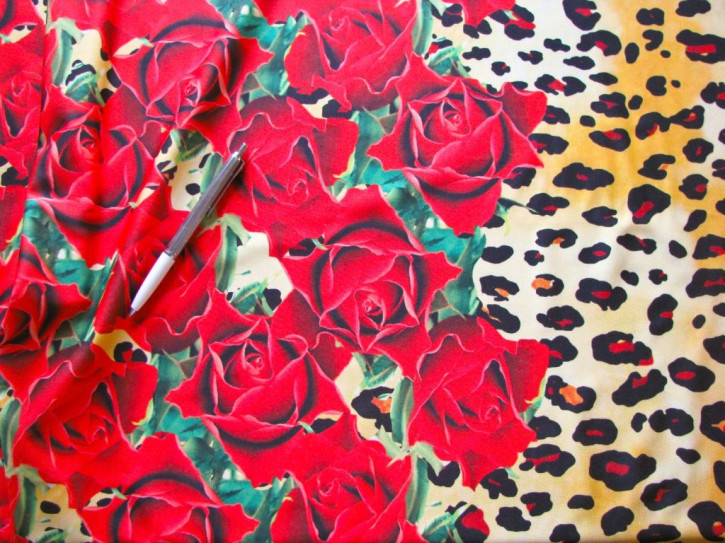 1m bi-elastische Microfaser/Lycra "Roses of Animal"