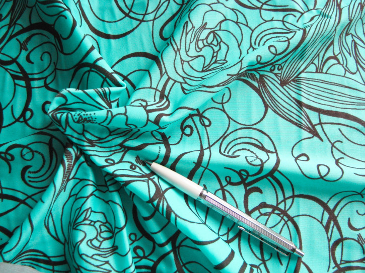 1m bi-elastische Microfaser/Lycra "Art Nouveau roses" - 1,45m