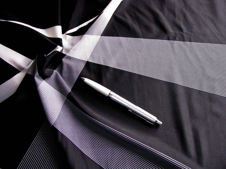 1m bi-elastische Microfaser/Lycra "Art-Design" - 1,45m