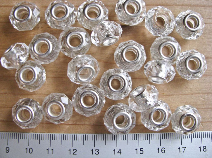 4 Stk. Fasetten-Perlen in transparent, geschliffen