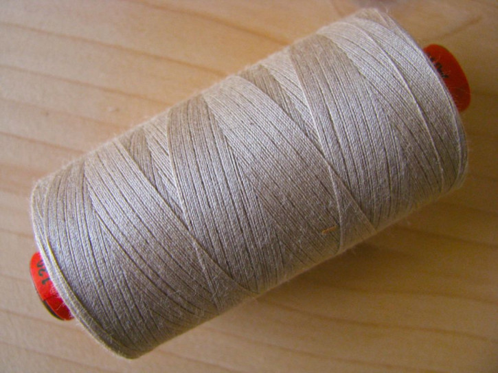 1 Spule AMANN rasant Nähgarn in beige/Richtung bast Fb0537