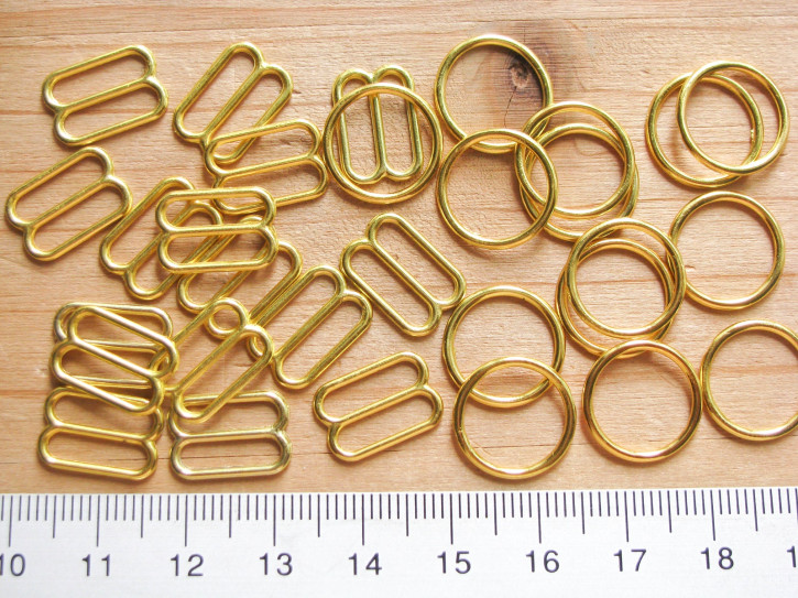 4 Schieber und 4 Ringe Metall in gold - 12mm