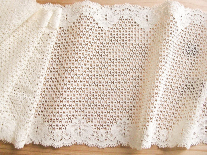 1m Edel-Spitze in zartem creme/ecru Fb1455 - 16cm